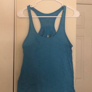 lululemon tank: size 4